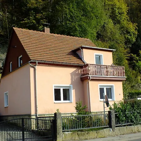 Strandhaus * Bad Schandau